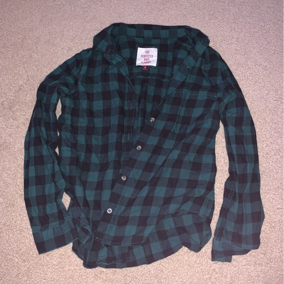 Green Flannel - Picture 2 of 4